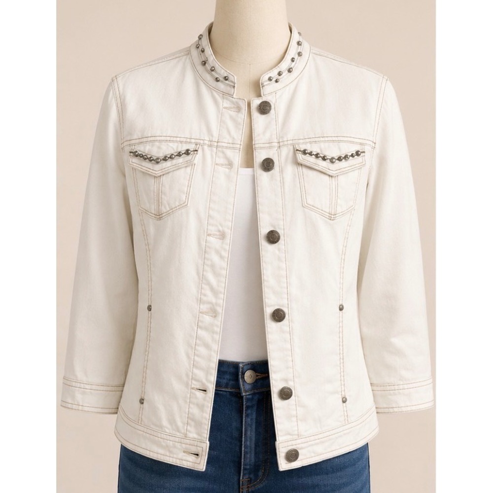 Chicos Off White Studded Denim Jacket Stand Collar 3/4 Sleeve Size 1 M (8-10)